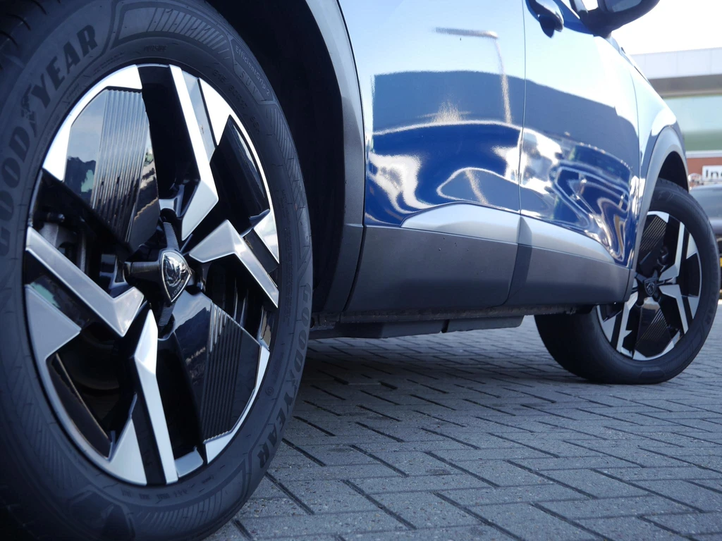Peugeot e-2008 – foto 36