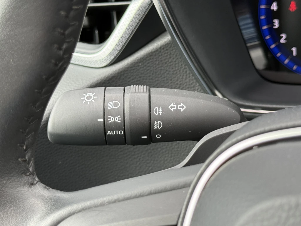 Toyota Corolla Touring Sports – foto 18