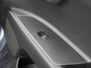 Kia Rio – thumbnail 41