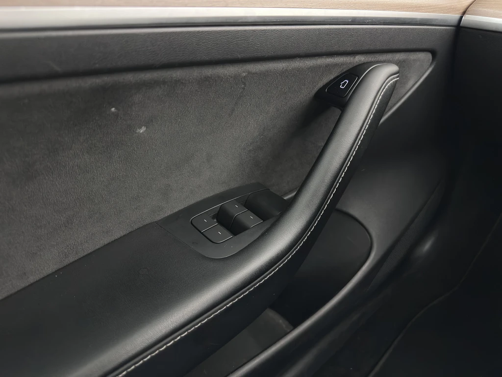 Tesla Model 3 – foto 29