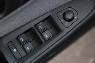 SEAT Leon – thumbnail 10