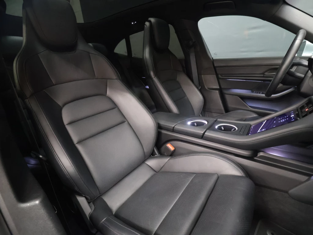 Porsche Taycan – foto 10