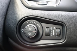 Jeep Renegade – thumbnail 22