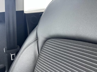 Ford Kuga – thumbnail 18