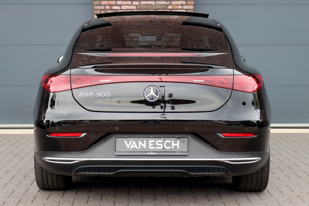 Mercedes-Benz EQE – foto 4