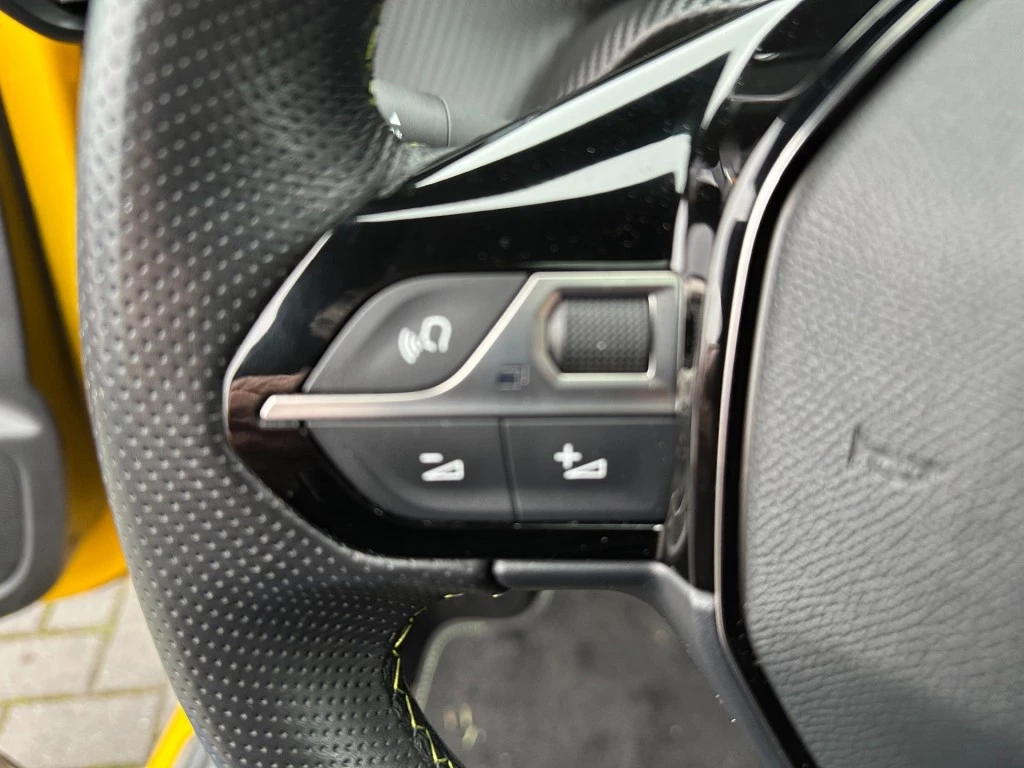 Peugeot 208 – foto 31