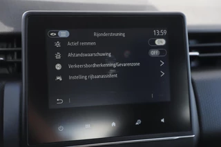 Renault Clio – thumbnail 18