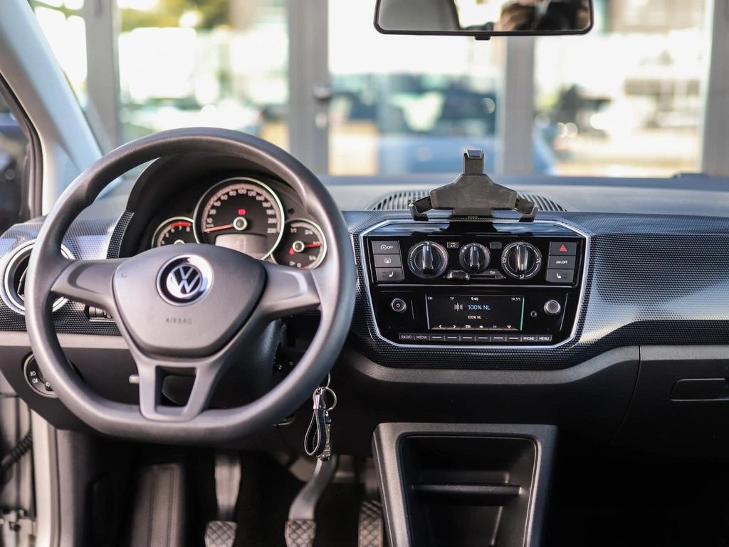 Volkswagen up! – foto 29