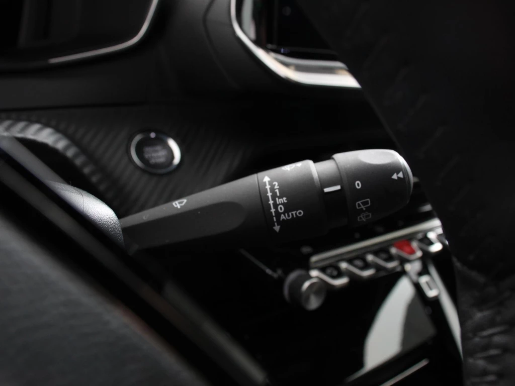 Peugeot e-2008 – foto 20
