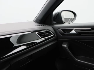 Volkswagen T-Roc – thumbnail 33