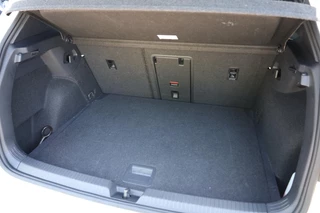 Volkswagen Golf – thumbnail 44