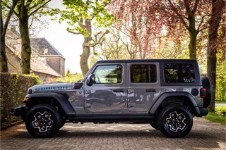 Jeep Wrangler – thumbnail 4