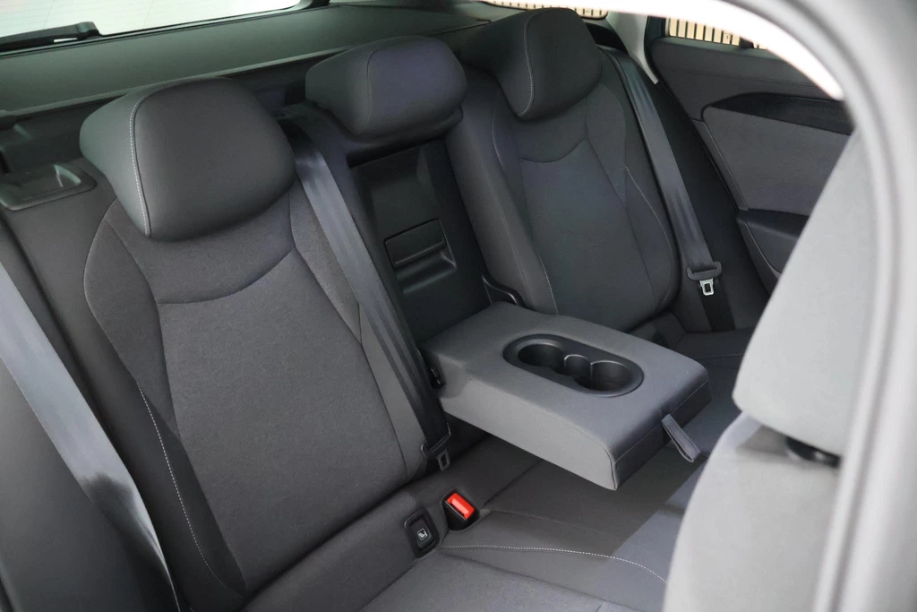 Volkswagen Passat – foto 37