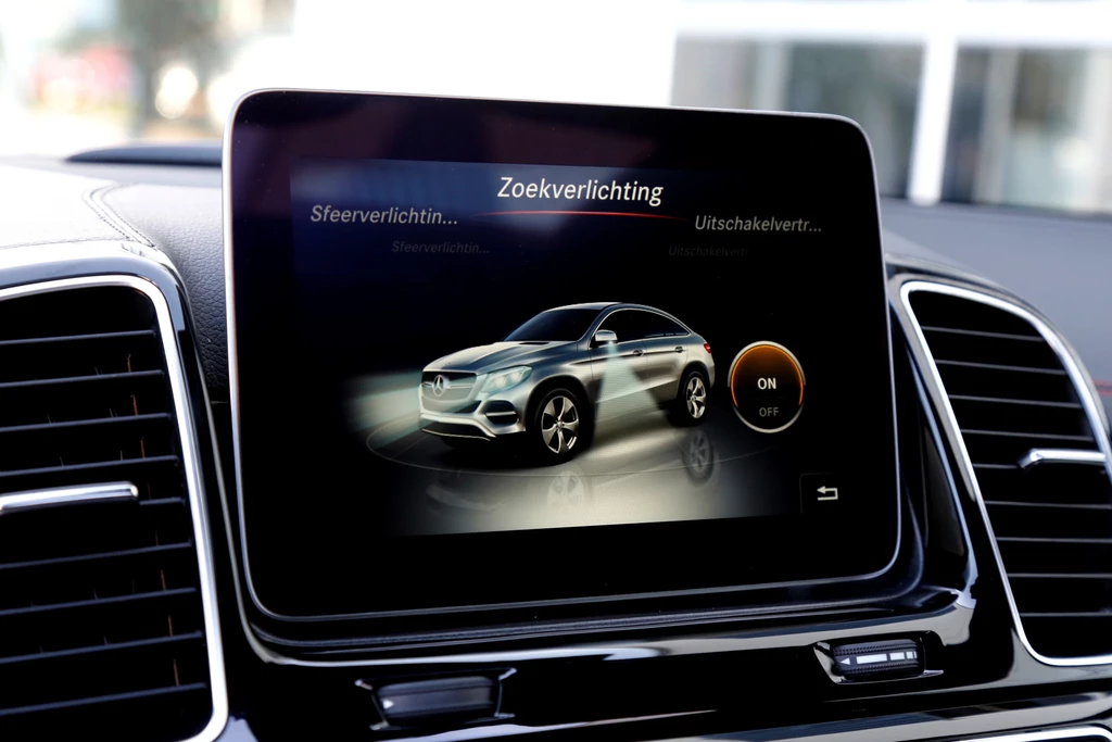 Mercedes-Benz GLE – foto 62