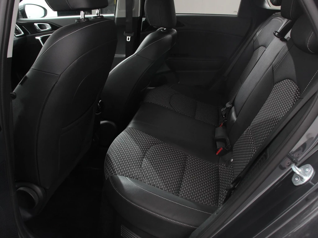 Kia Ceed Sportswagon – foto 30
