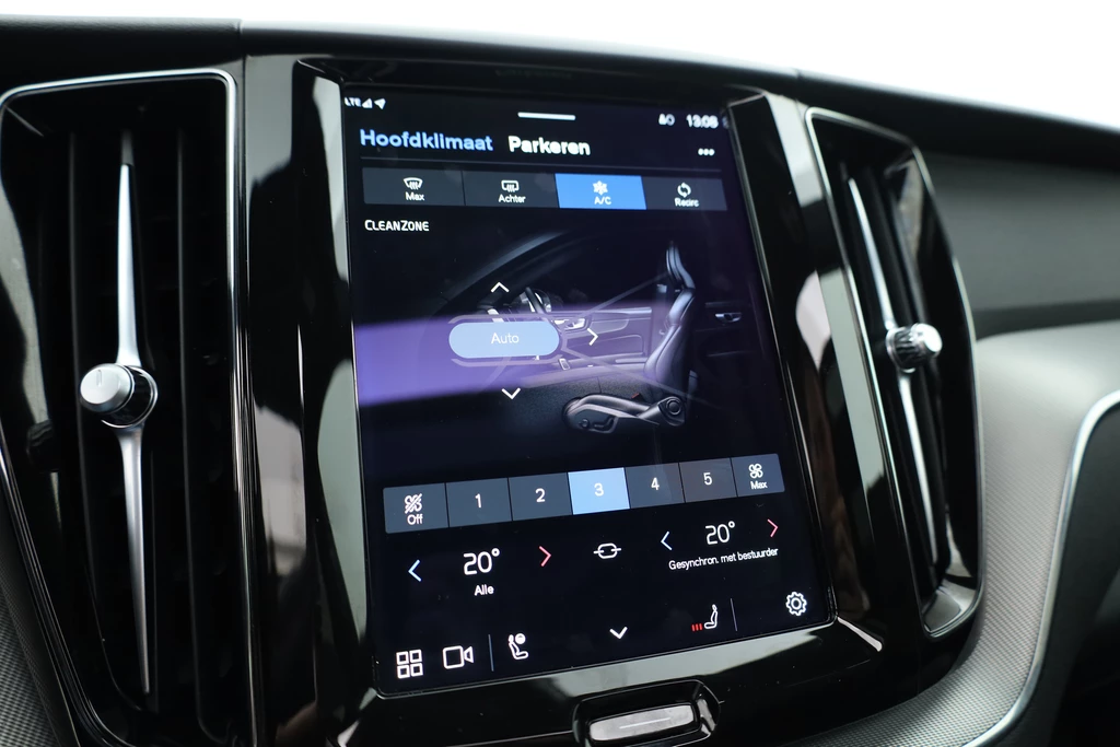 Volvo XC60 – foto 23