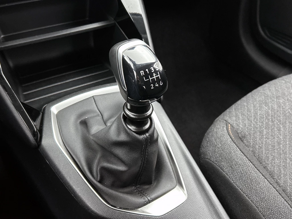 Peugeot 208 – foto 29