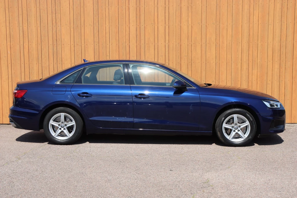 Audi A4 – foto 5