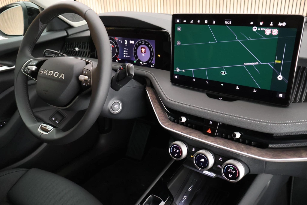 Škoda Superb – foto 8
