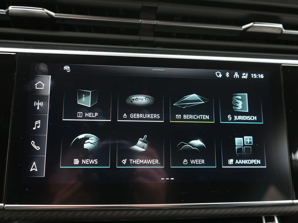 Audi RSQ8 – foto 28