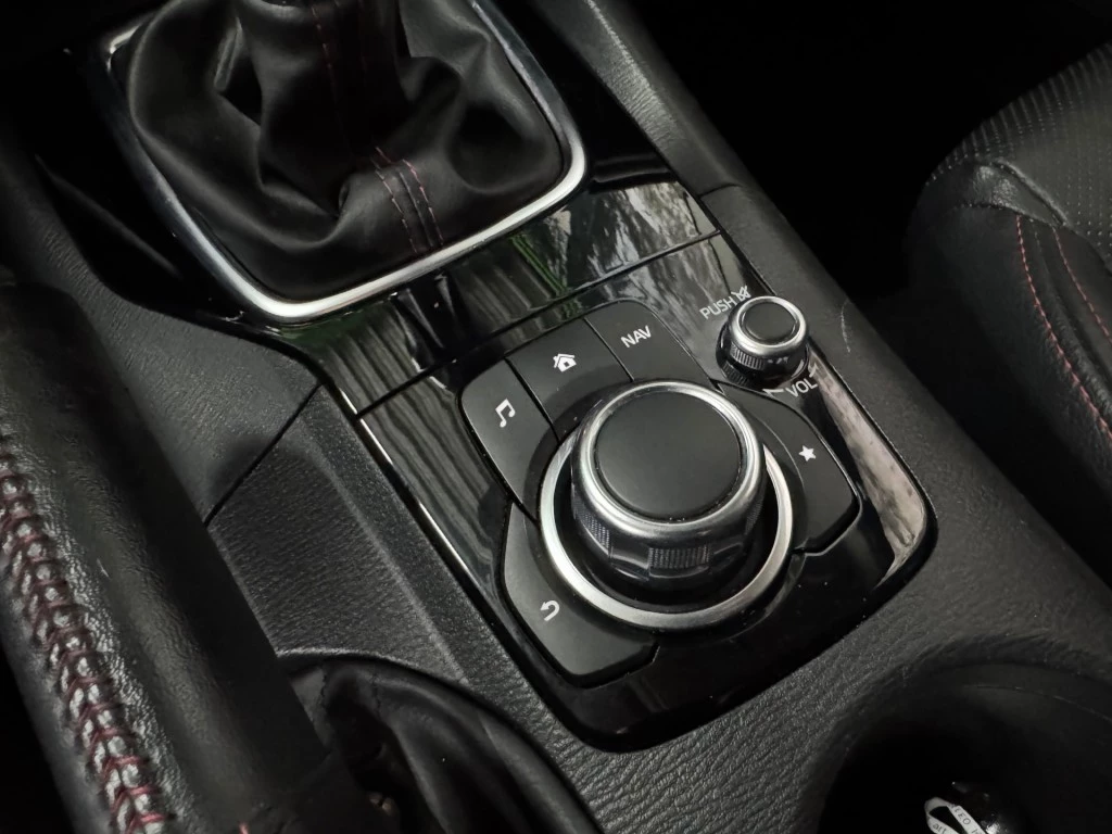 Mazda 3 – foto 25