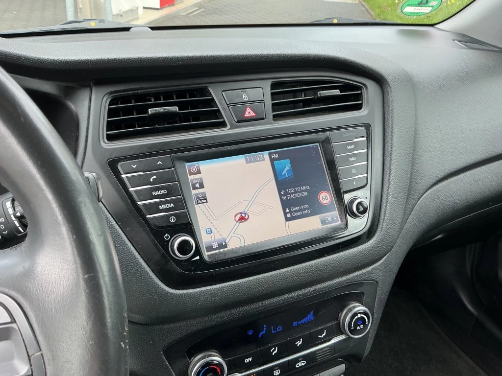 Hyundai i20 – foto 17