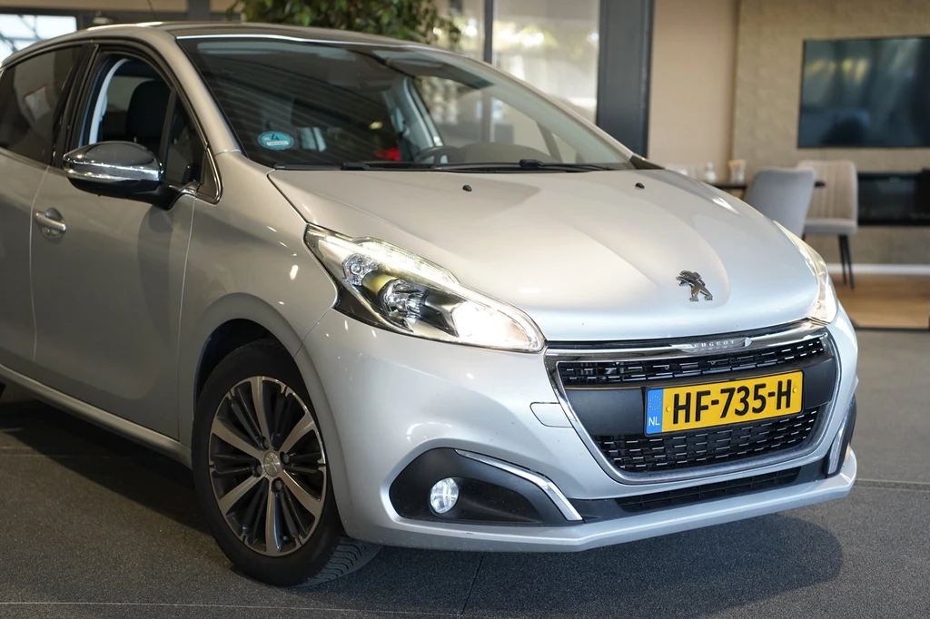 Peugeot 208 – foto 14