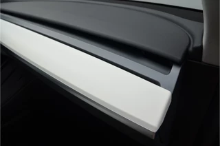 Tesla Model Y – thumbnail 29