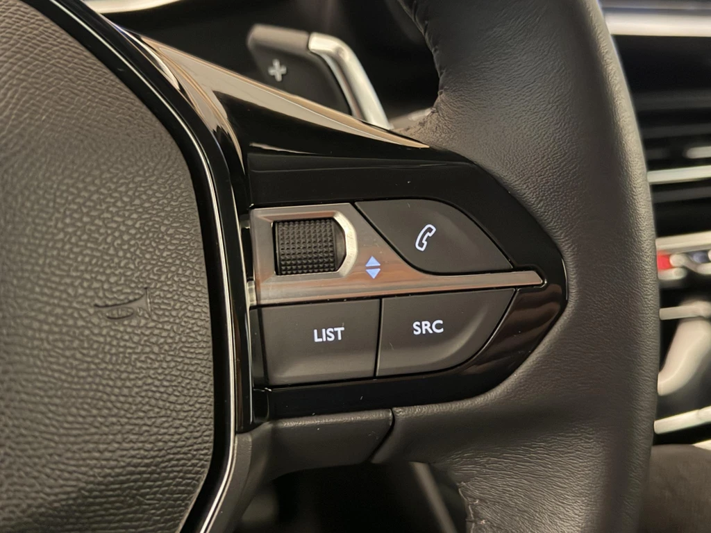 Peugeot 208 – foto 21