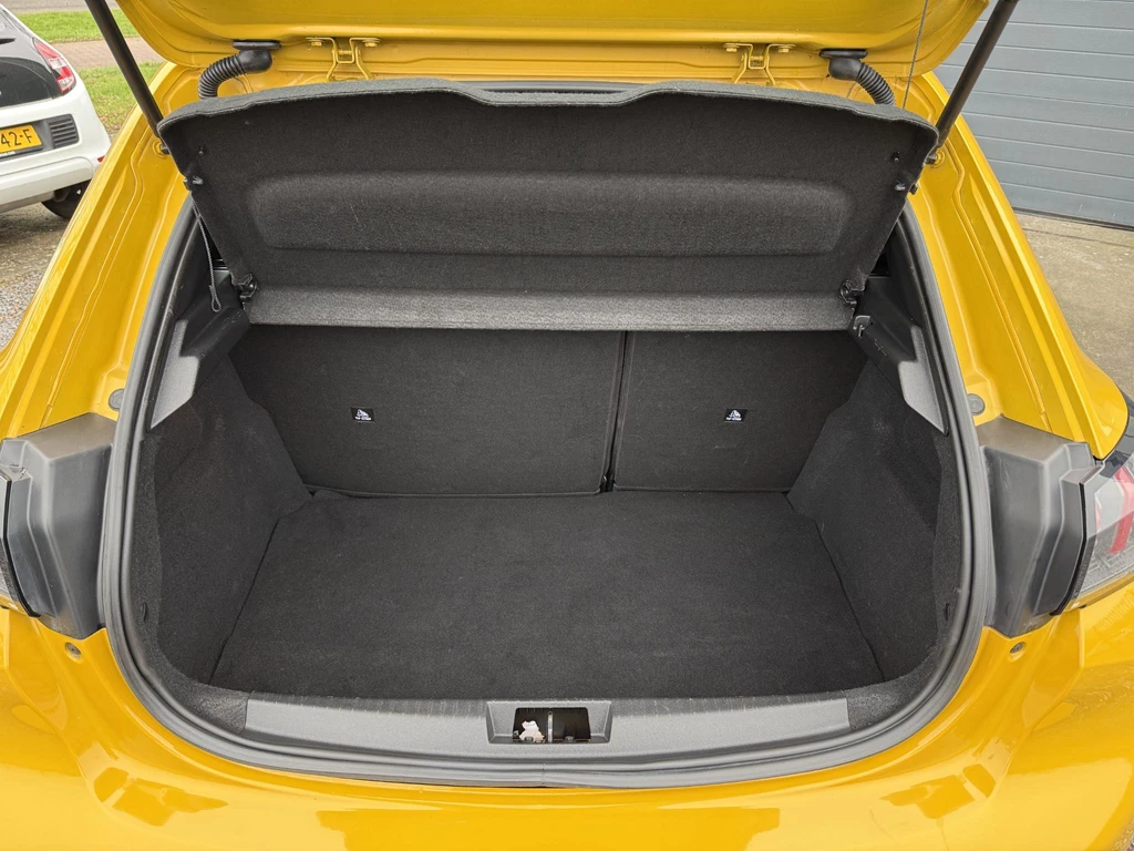 Peugeot 208 – foto 28