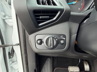 Ford Kuga – thumbnail 15