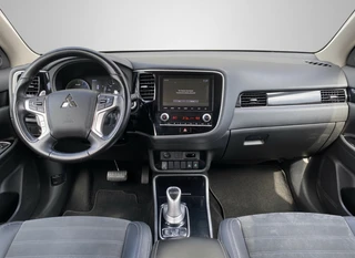 Mitsubishi Outlander – thumbnail 16