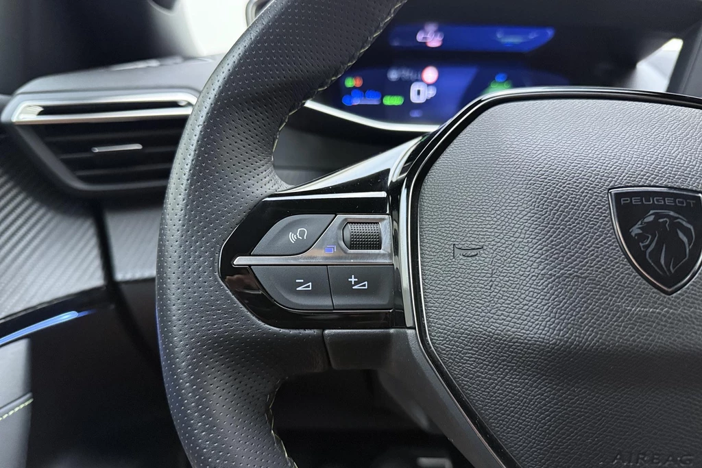 Peugeot e-2008 – foto 17