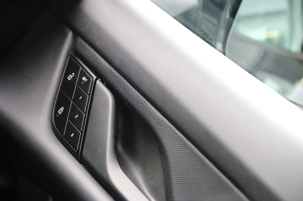 Porsche Taycan – foto 24