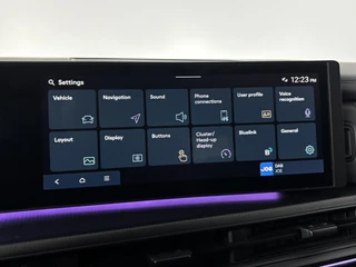 Hyundai Santa Fe – thumbnail 33