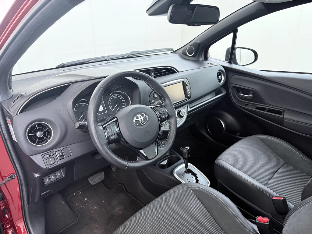 Toyota Yaris – foto 13