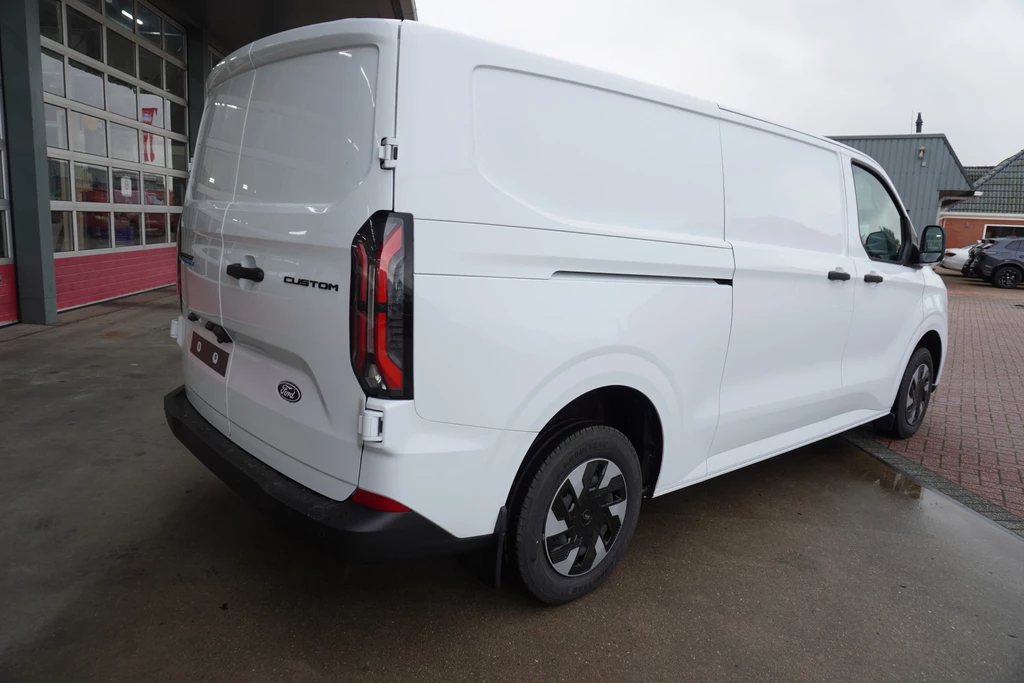 Ford E-Transit – foto 5