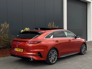 Kia ProCeed – thumbnail 12