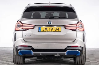 BMW iX3 – thumbnail 4