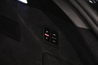 Porsche Cayenne – thumbnail 23