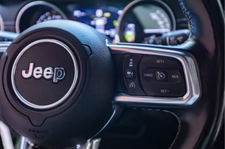 Jeep Wrangler – thumbnail 18
