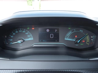 Peugeot e-208 – thumbnail 8
