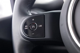 MINI Electric – thumbnail 26