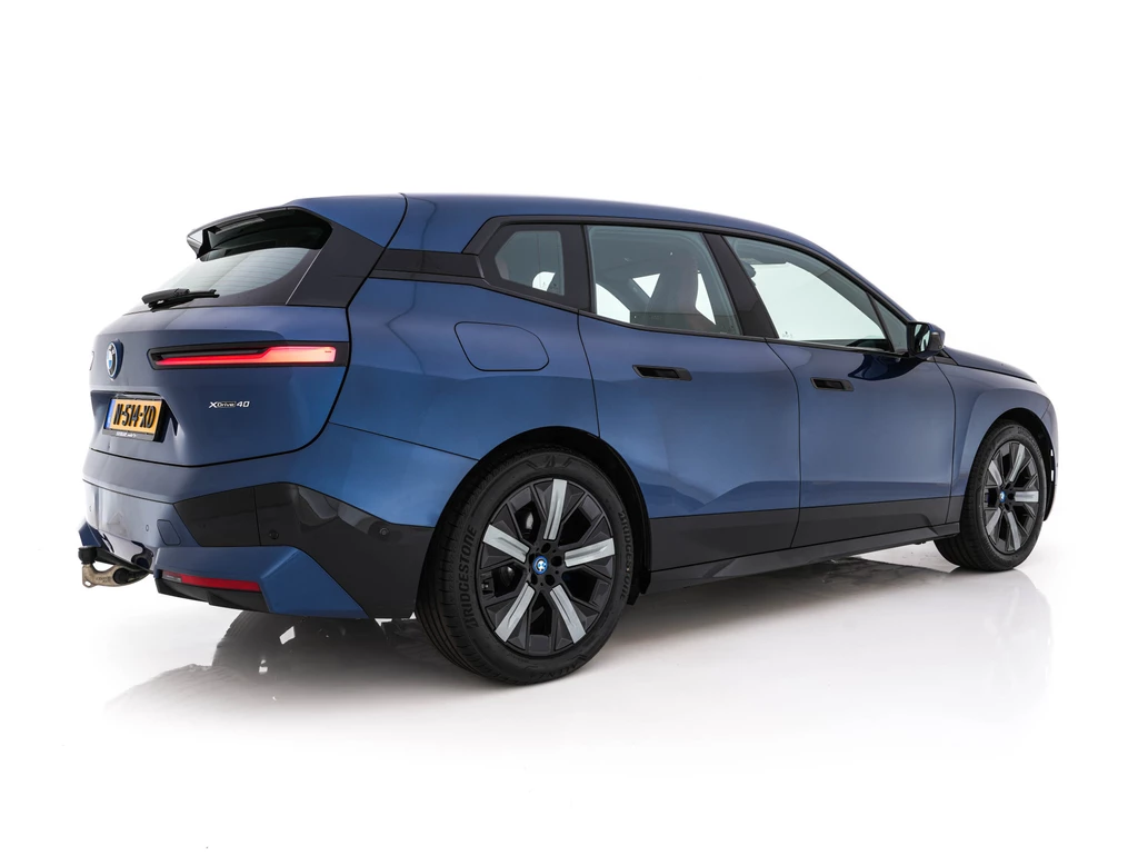 BMW iX – foto 4