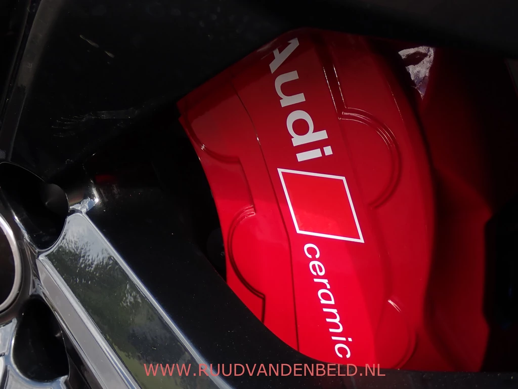 Audi RSQ8 – foto 40