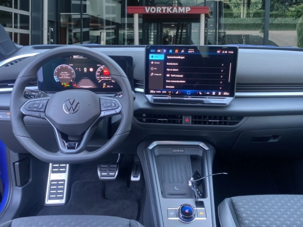 Volkswagen T-Roc – foto 14