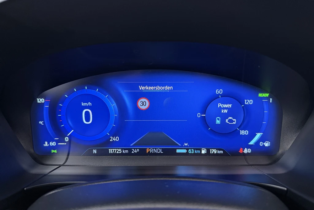 Ford Kuga – foto 24