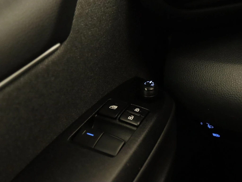 Toyota Yaris – foto 27
