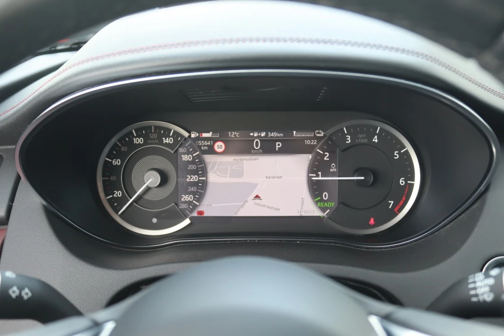 Jaguar E-PACE – foto 36