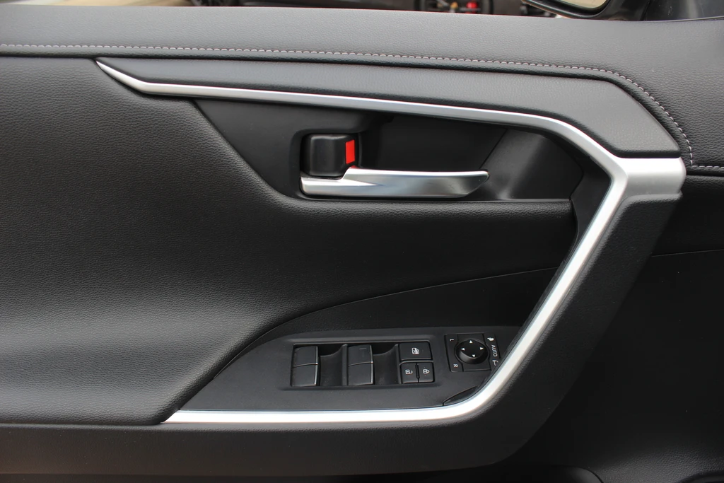 Toyota RAV4 – foto 32